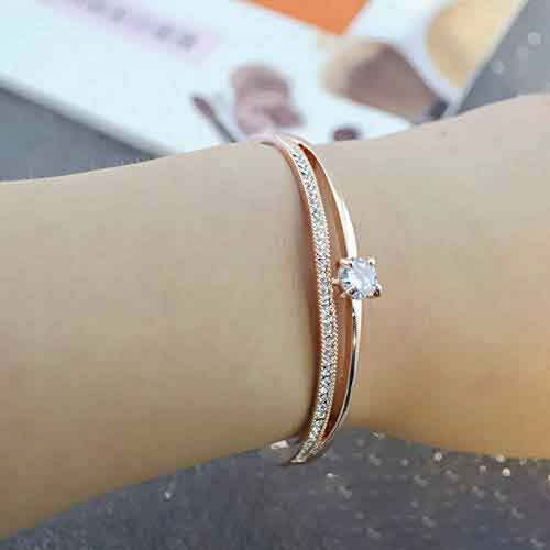 Rose Gold Bracelet for Women – The Trend Won’t Go Away - Article View - Latinos del Mundo