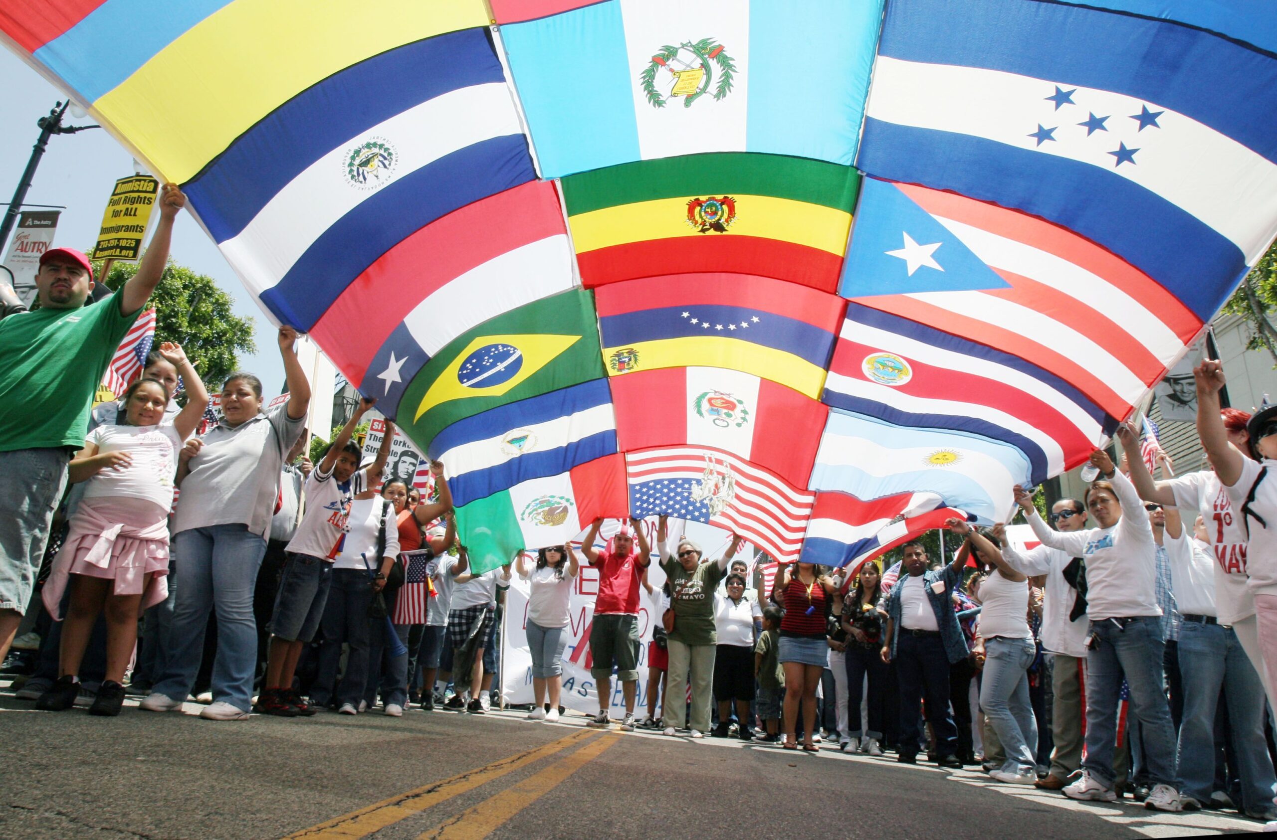 Latinos del Mundo by © Disruptive Core, LLC